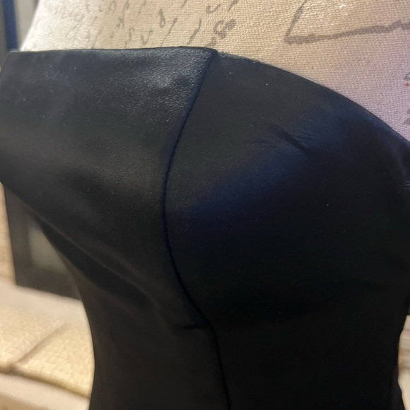 Stunning black Scott McClintock formal dress with red corset back. NWOT. - Picture 6 of 9